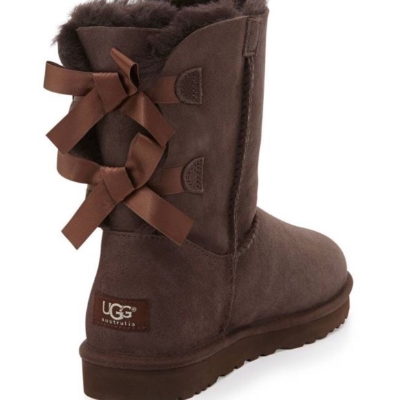 ugg bailey bow chocolate